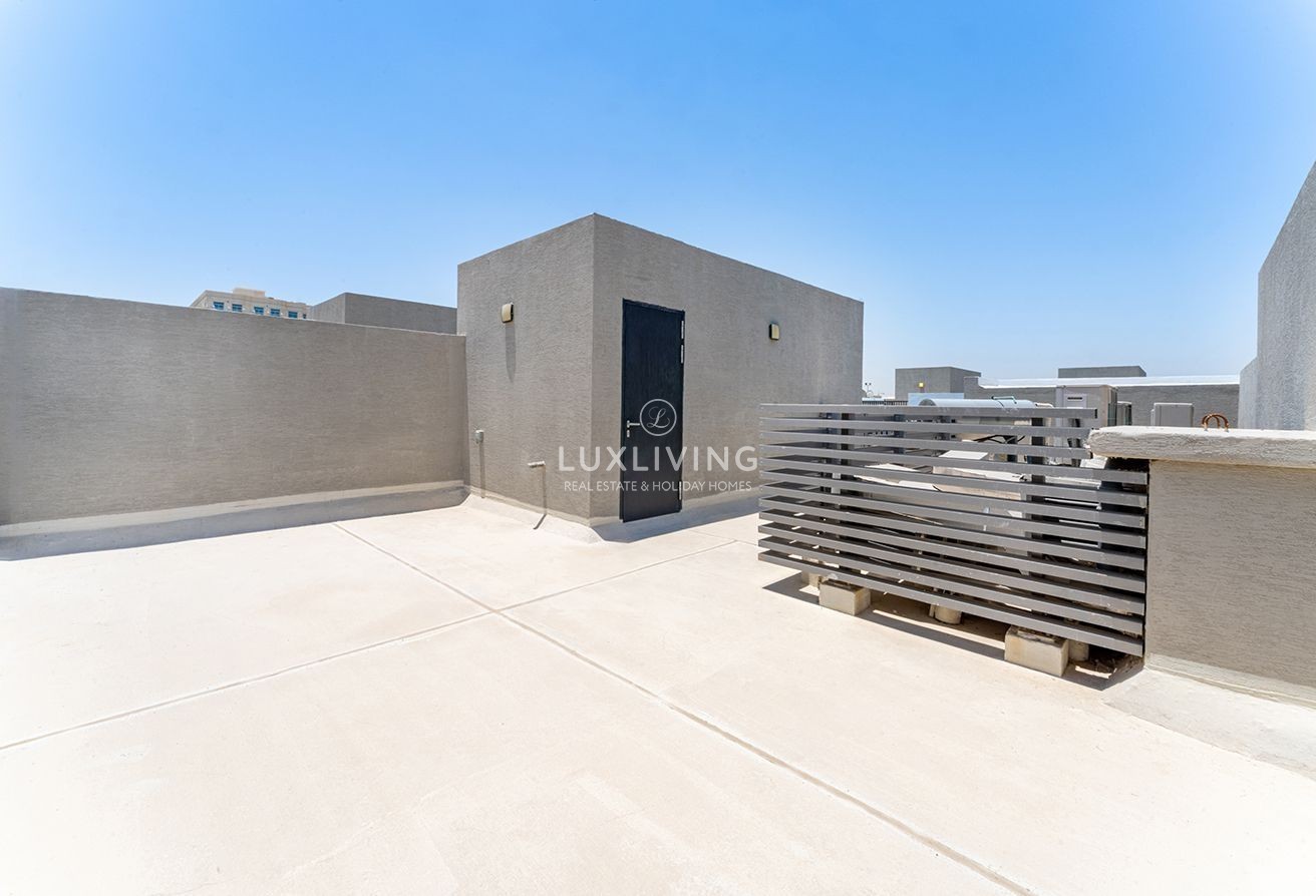 Liwan 180 Degrees Villas Image
