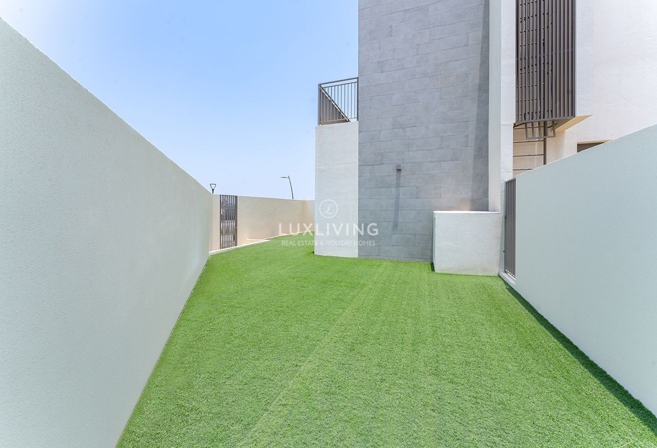EMAAR South Expo Golf Villas 3 Image