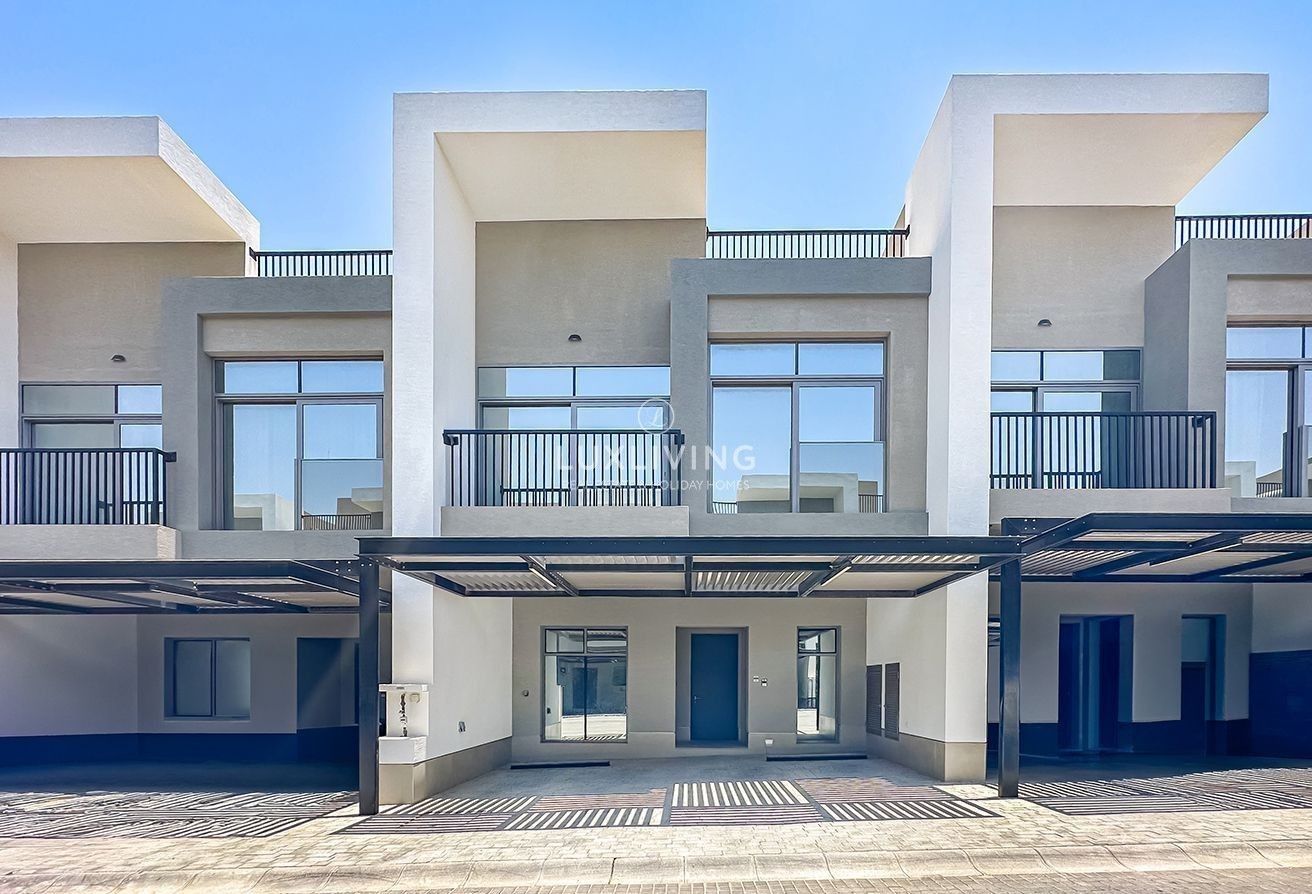 Liwan 180 Degrees Villas Image