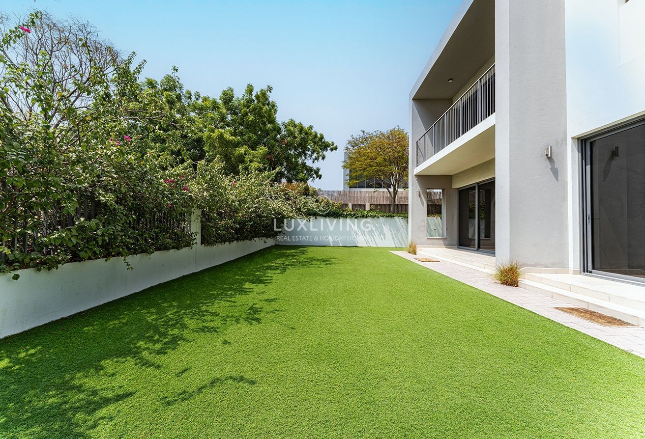 Sidra Villas I Image